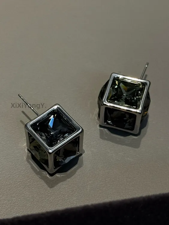 “晶匣”小众买手设计气质高级感大女主小众首饰高级感耳环耳环