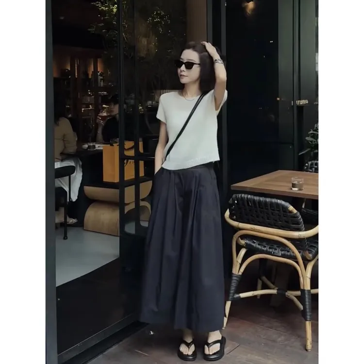 白色复古冰丝针织衫短袖T恤上衣女2025新款爆款夏季阔腿裤子套装