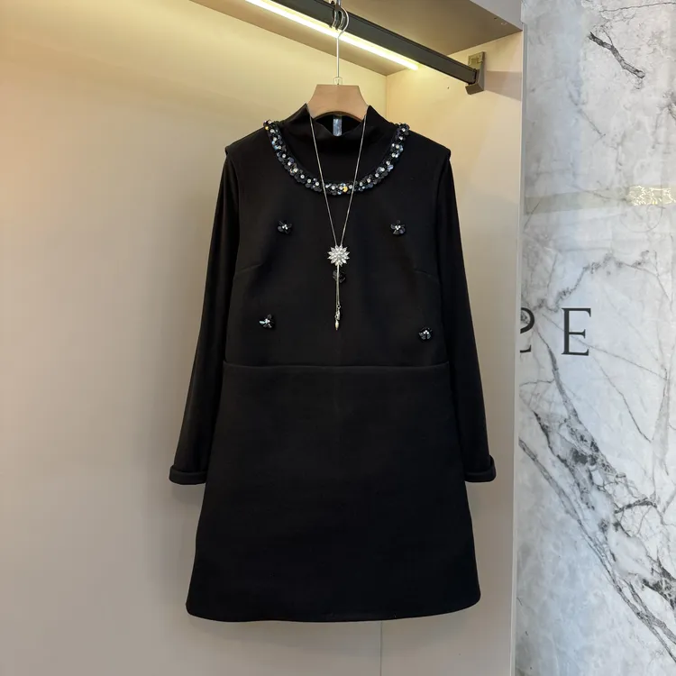 2025新款大码时尚欧货精致简约微胖复古气质内搭+马甲裙套装6062