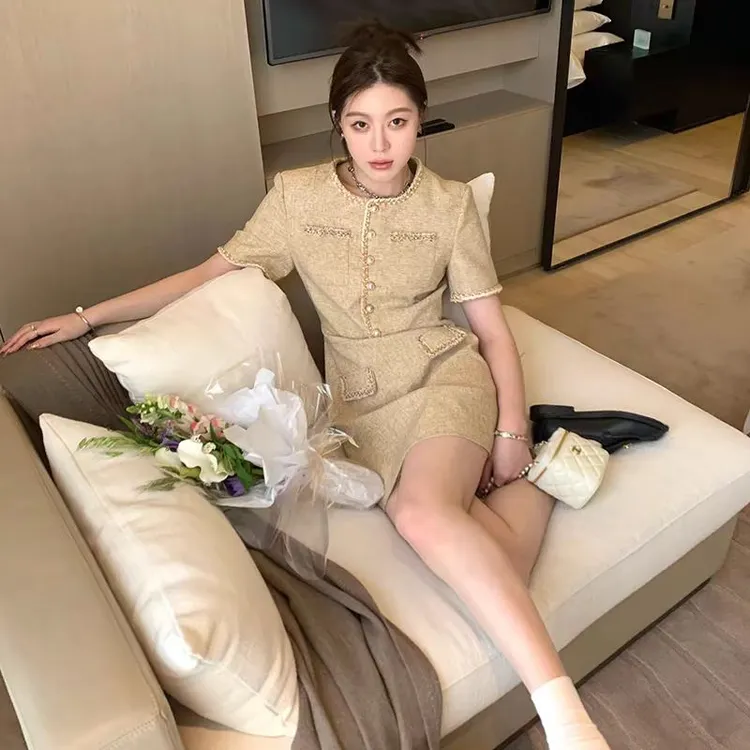 小香风连衣裙女夏季2025新款设计感气质名媛减龄洋气优雅显瘦裙子