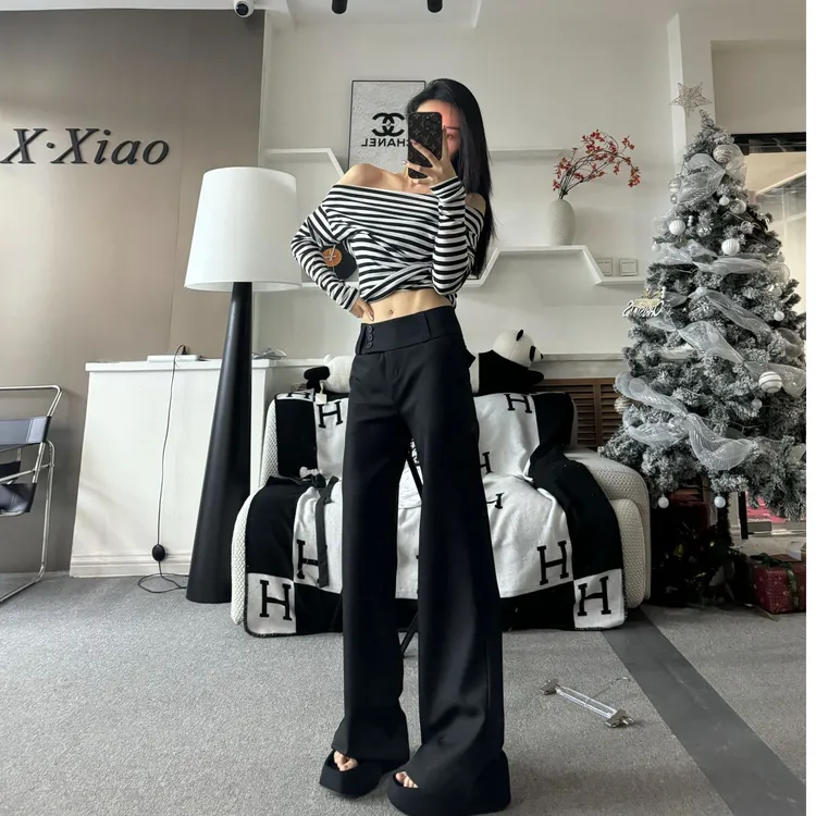 【设计师款】长腿裤微喇显瘦低腰修身窄版西装直筒百搭裤子早秋女装