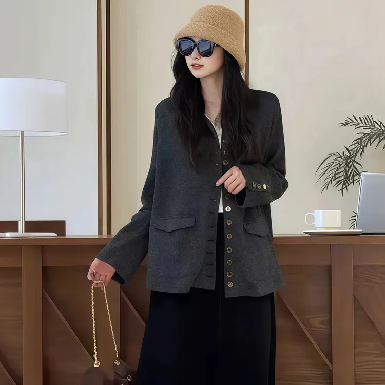 老钱风设计感单排扣外套女2025秋季新款大码胖MM气质时髦显瘦上衣