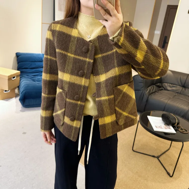  【欧加粒粒】拼色格子羊毛呢子大衣外套秋冬款圆领百搭 M25110101