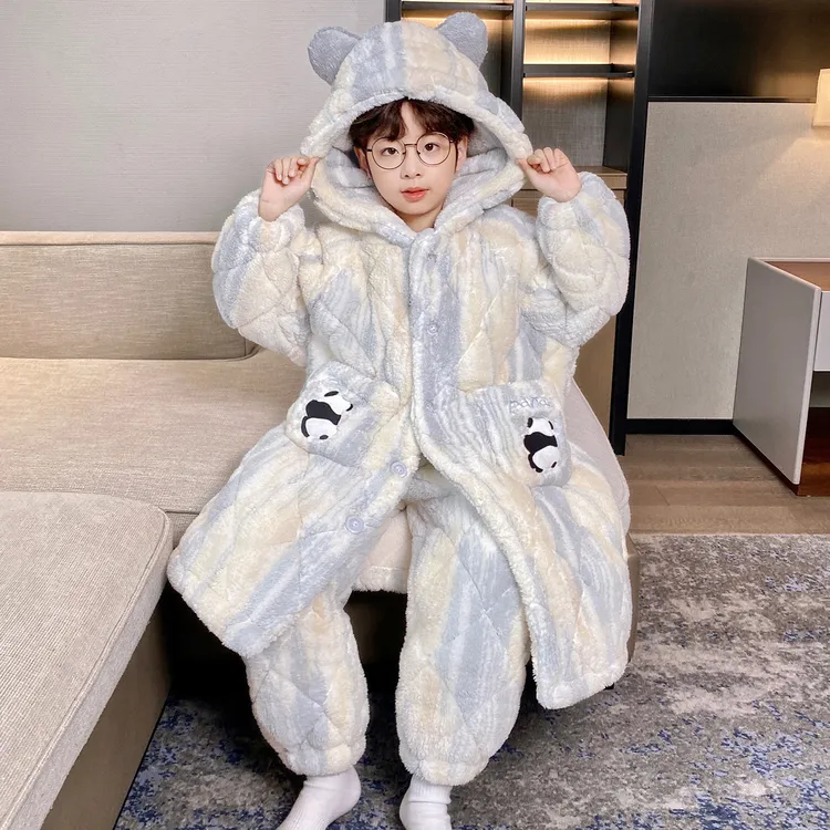 冬季新款2025男童睡衣三层夹棉法兰绒儿童加绒加厚长款连帽家居服