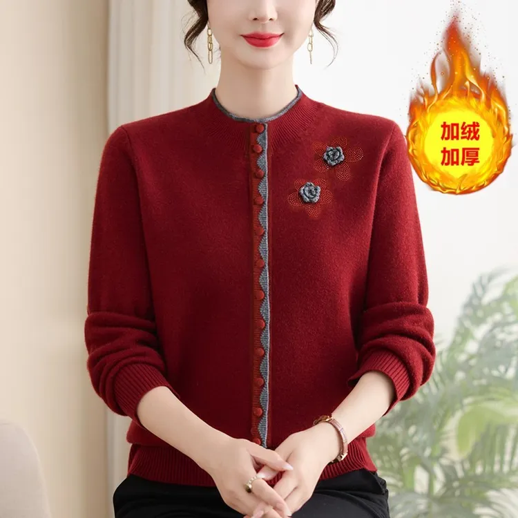 2025妈妈装加绒加厚内搭毛衣中老年女装冬季保暖打底衫上衣针织衫