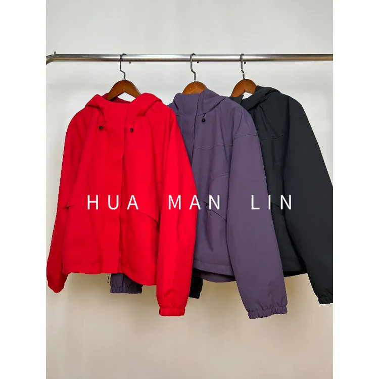 【花滿林】三色连帽袖口松紧加厚冲锋衣外套81950