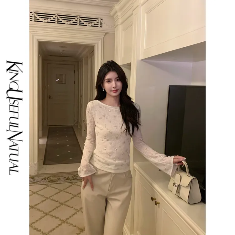 KUN【初禾】闭眼入 百搭珠管绣搭配亮闪织带米色打底上衣