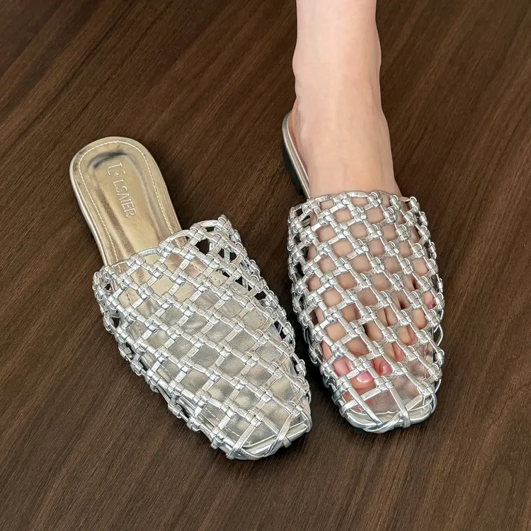 elingstudio 夏日度假！银色方头镂空平底凉拖鞋女夏季编织半拖鞋