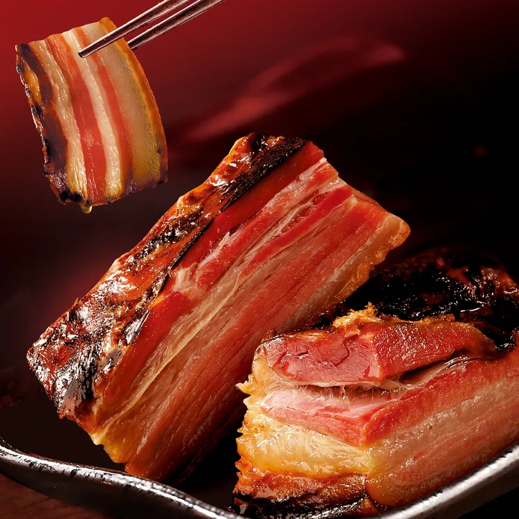 陕西镇巴四川湖南湘西特产正宗柴火烟熏五花腊肉农家土猪风味