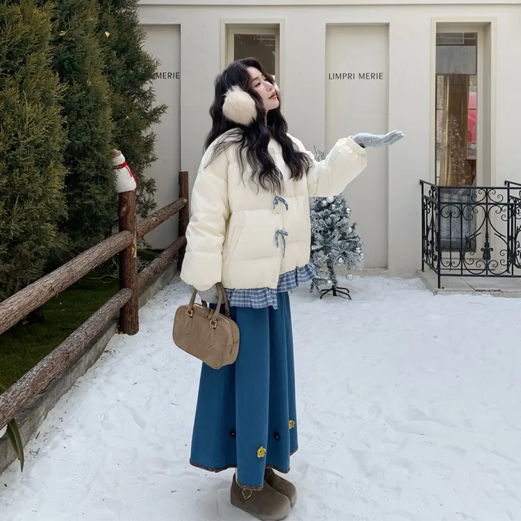 韩系小清新田园风羽绒服半裙2025冬季新款复古百搭撞色花边套装裙