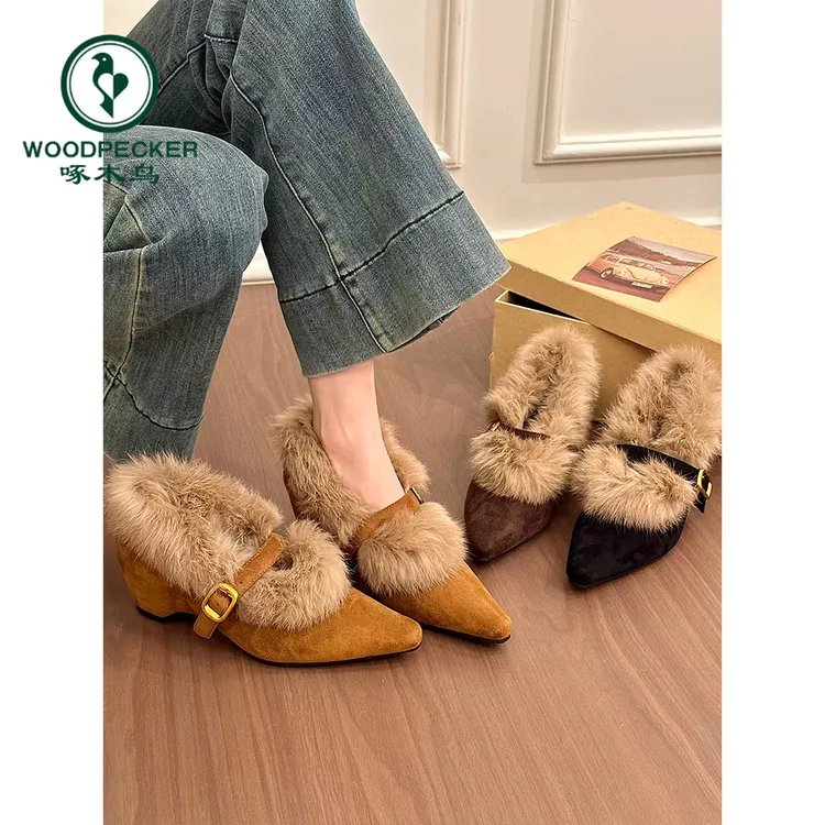 啄木鸟内增高粗跟复古绒面毛毛鞋单鞋女2025秋冬新款加绒保暖棉鞋
