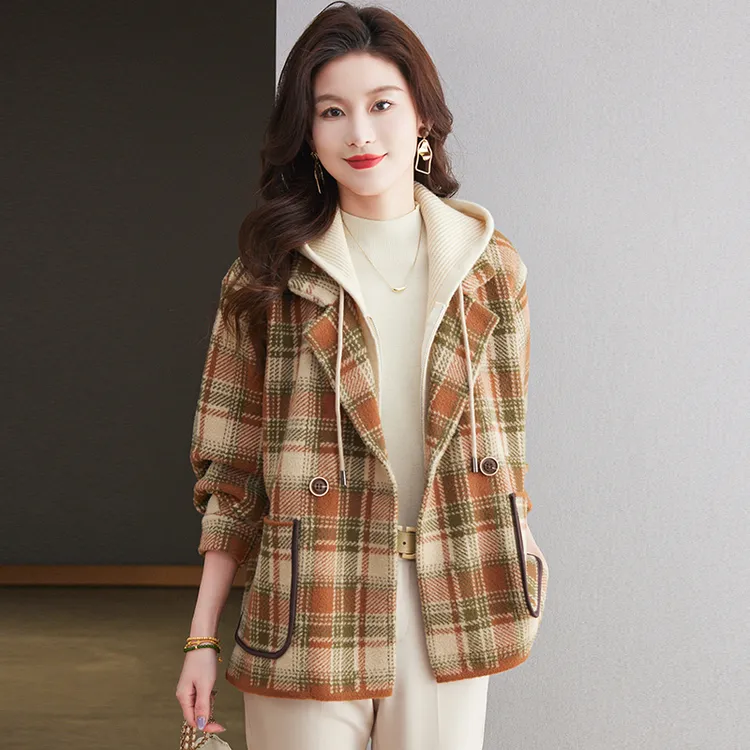 秋冬季新款毛呢外套女宽松格子连帽上衣外搭厚款西装领假两件大衣