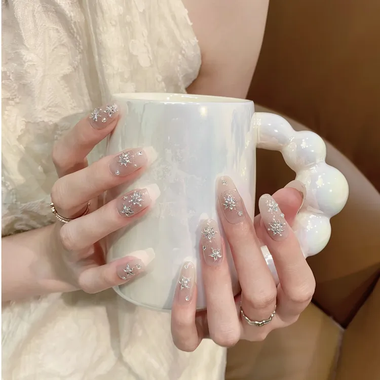 JDD【冰雪繁星】高级感锆石钻爆闪显白中短款 纯手工美甲贴穿戴甲片