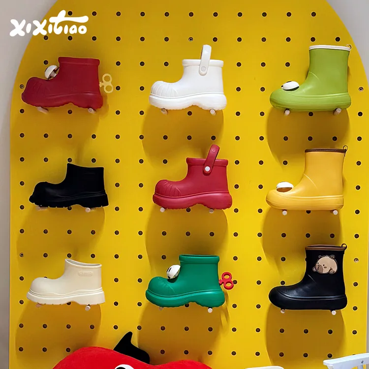 细细条 成人雨靴女四季通用趣味大眼睛时尚水鞋户外雨天防水雨鞋