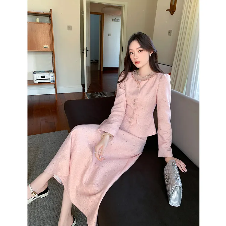 GERTCOREL2026新款春季法式原创修身小香风外套减龄粉色套装女