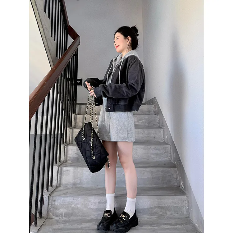 韩系学院风套装裙秋冬小个子灰色棒球服短外套女美式卫衣裙三件套