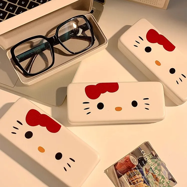 可爱眼镜盒女款抗压防摔收纳盒便携学生2025新款墨镜近视眼睛盒子