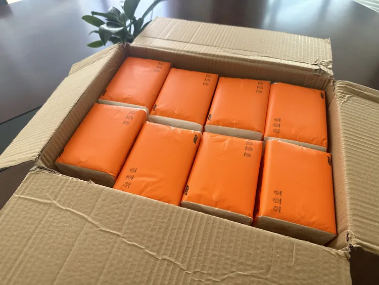 金莱雅干湿两用柔韧亲肤源于自然橙色抽取式面巾纸208张32包/箱