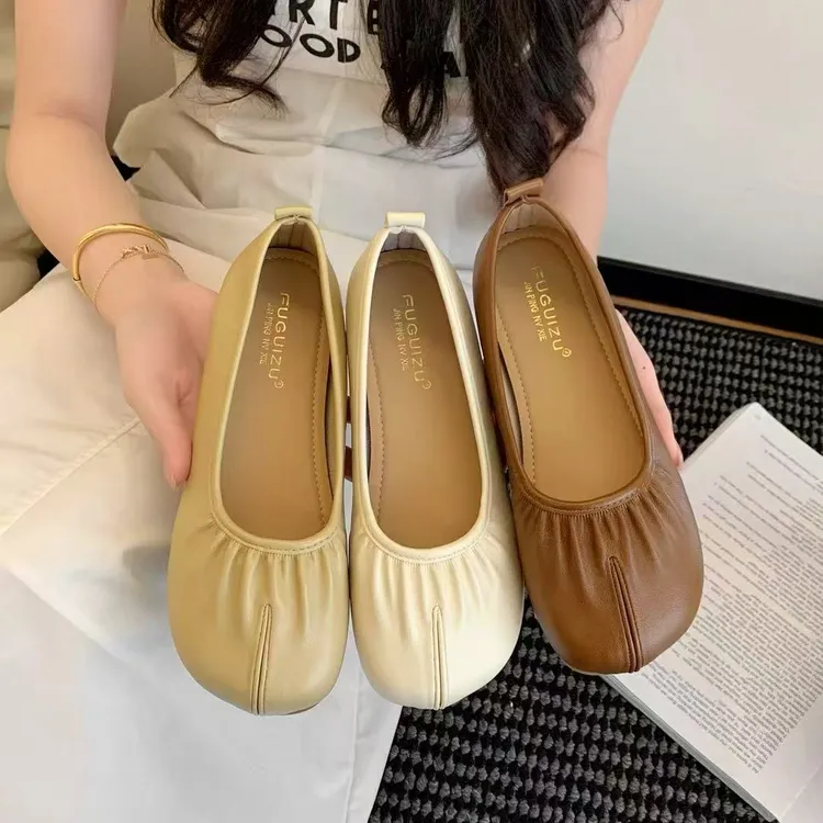 褶皱真皮平底2025新款软底百搭一脚蹬春秋豆豆浅口复古单鞋