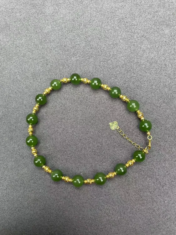 18K金镶嵌天然和田碧玉满天星手链