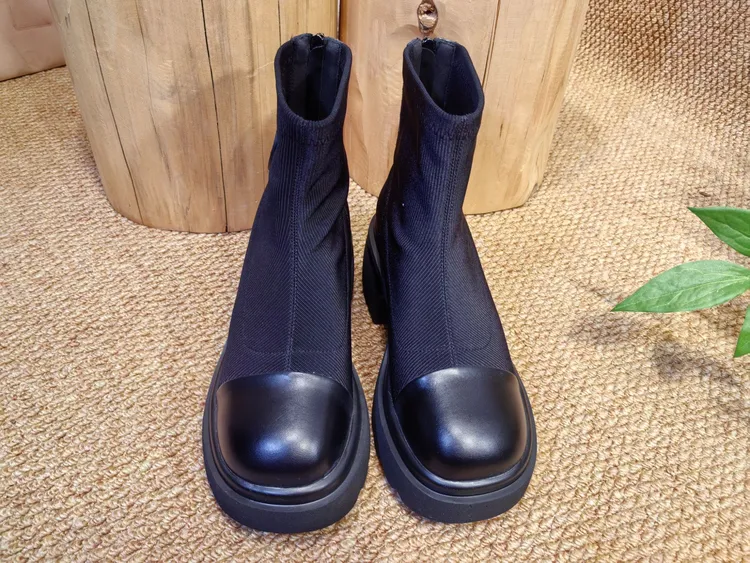 时尚英伦风百搭休闲瘦瘦靴秋季女靴时装靴单靴筒靴拼皮大粗腿软底