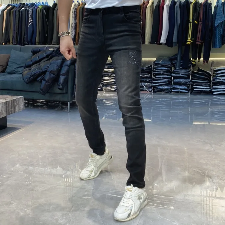 【也许家】男士秋冬时尚个性烫钻修身弹力牛仔裤显瘦黑色裤子LB6908