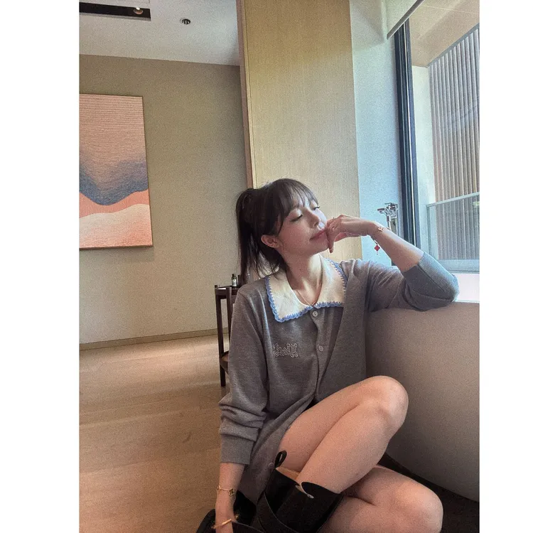 BETTER JOELAY-【灰蓝领结】桑蚕丝羊毛时尚针织毛衣个性慵懒LL5980