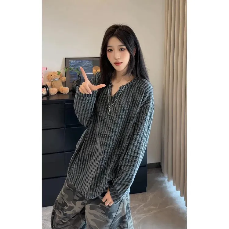 【运费补贴+8小时现货】早秋季鱼骨纹v领长袖t恤黑白拼色条纹打底衫