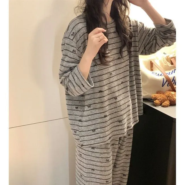 睡衣女春秋薄款2025新款韩版简约休闲条纹蝴蝶结长袖家居服套装