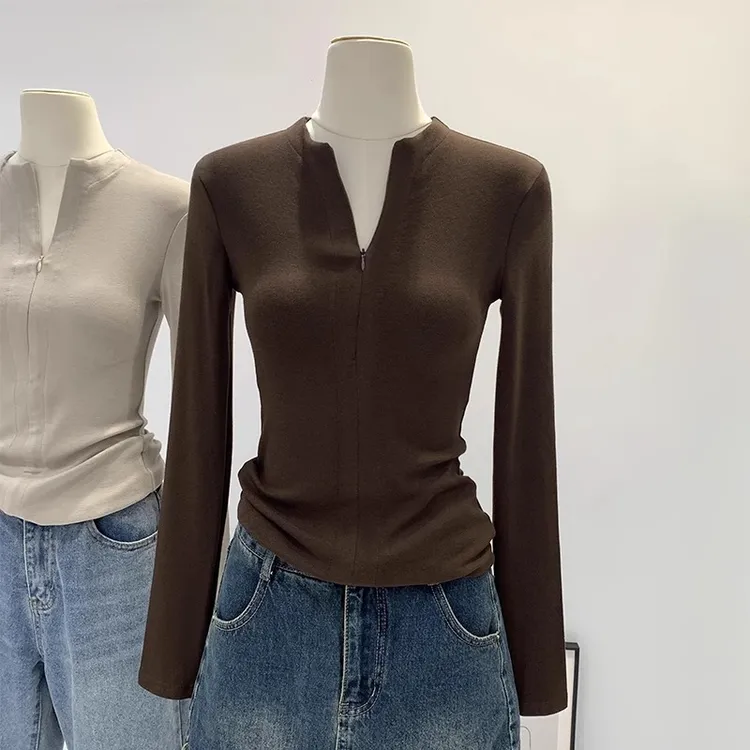 设计感拉链修身打底衫女秋冬2025新款内搭洋气长袖咖色德绒上衣潮