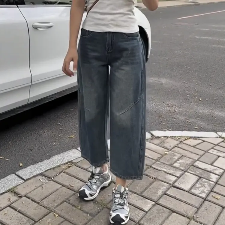 大码女装复古百搭直筒牛仔裤女2025秋季新款高腰显瘦九分阔腿裤子