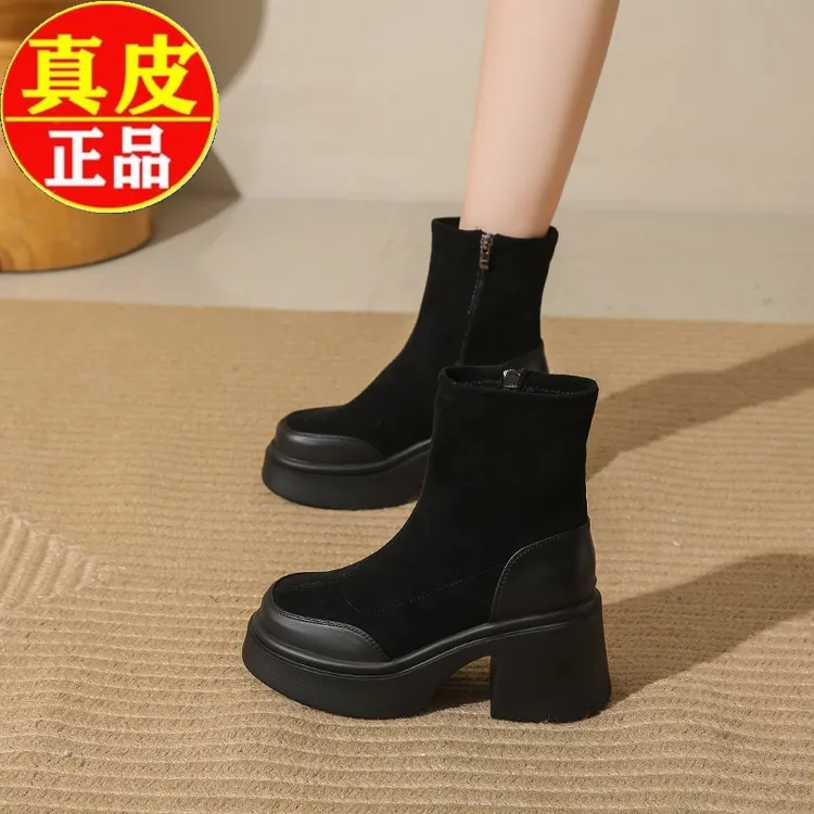 品牌断码马丁靴英伦风增高短靴秋冬新款小个子厚底加绒法式瘦瘦靴