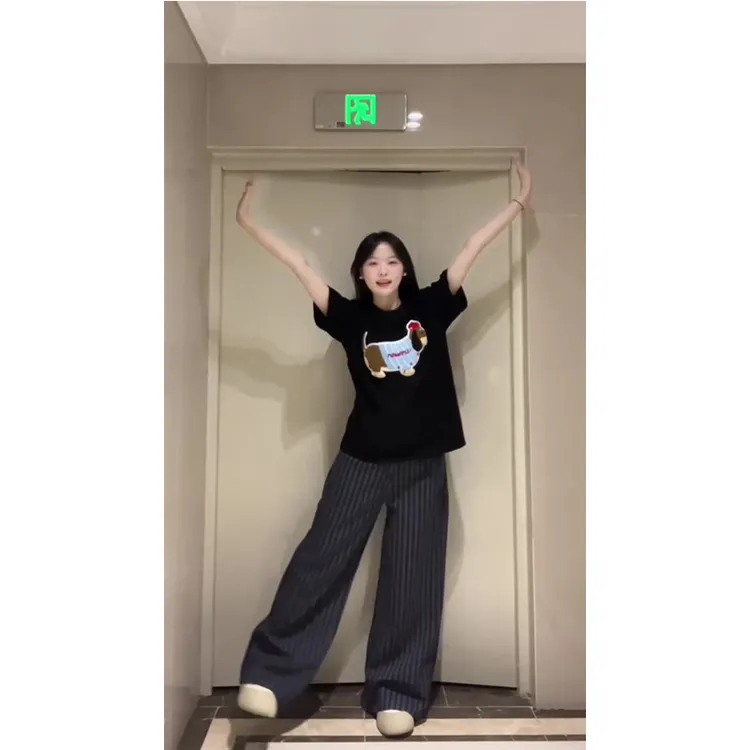 2025新款夏季美式腊肠小狗短袖T恤女宽松情侣上衣阔腿长裤两件套