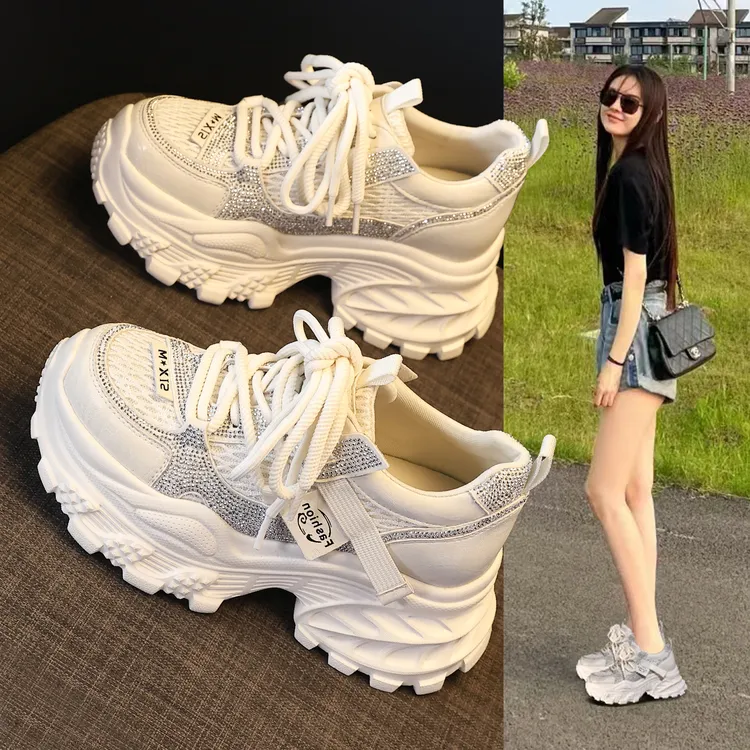 水钻厚底老爹鞋女内增高2026新款春时尚百搭小白鞋网面休闲运动鞋