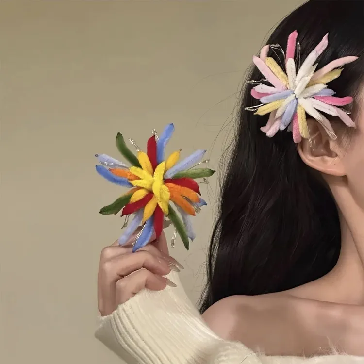 【缤纷四射】彩色扭扭棒发夹女新年氛围感小众设计侧边夹发饰