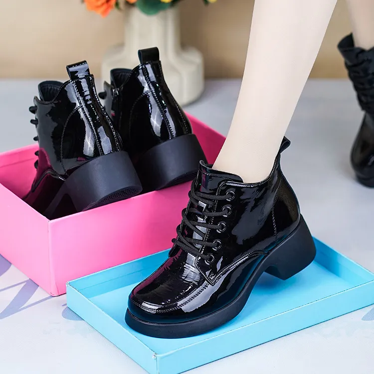J82297秋冬新马丁靴女真皮女鞋圆头系带粗跟百搭厚底漆皮加绒短靴
