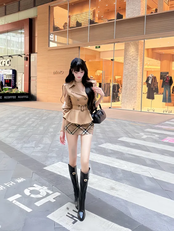 伦敦周末 秋季新款清冷感贵系风衣短款设计收腰显瘦气质时尚套装