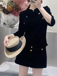 丝绒衬衫