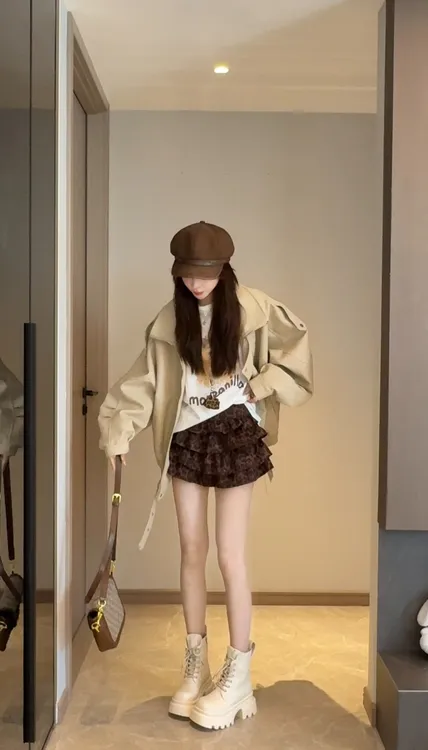 高端肌理感阔版双领机车皮衣女春秋时尚宽松显瘦7718