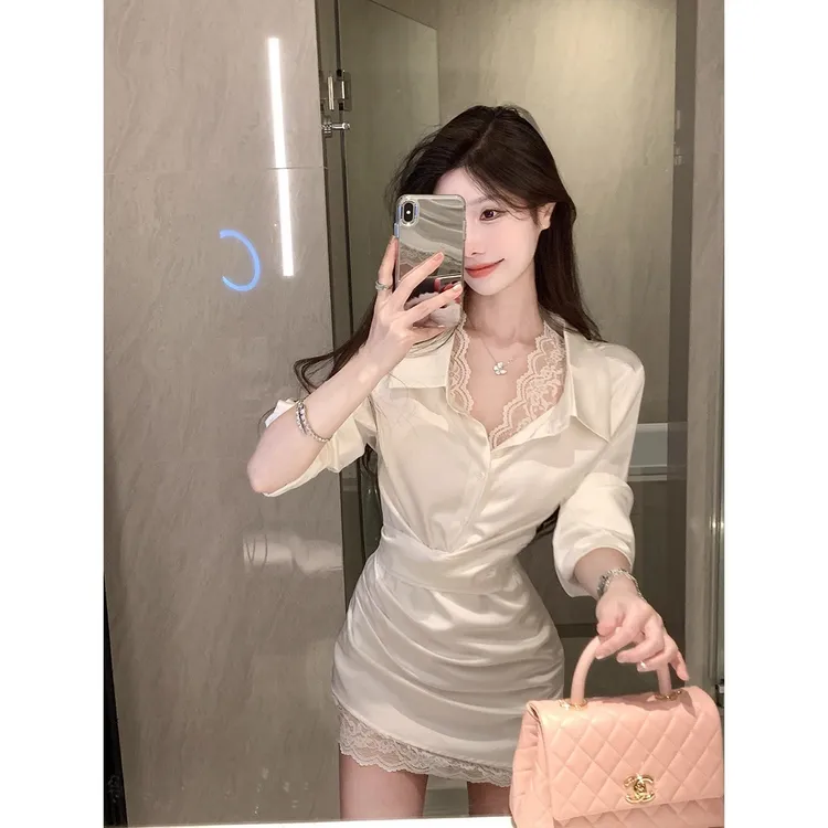2025新款小众温柔气质缎面衬衫连衣裙女修身显瘦假两件蕾丝包臀裙