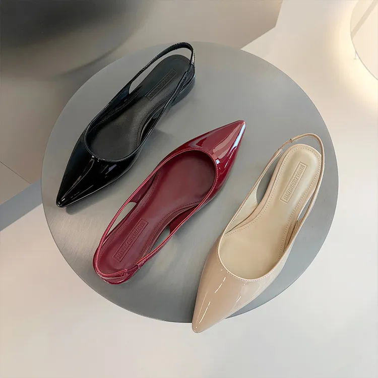 2cm/34-39码 夏季新款漆皮后空尖头平底鞋女单鞋裸色包头凉鞋