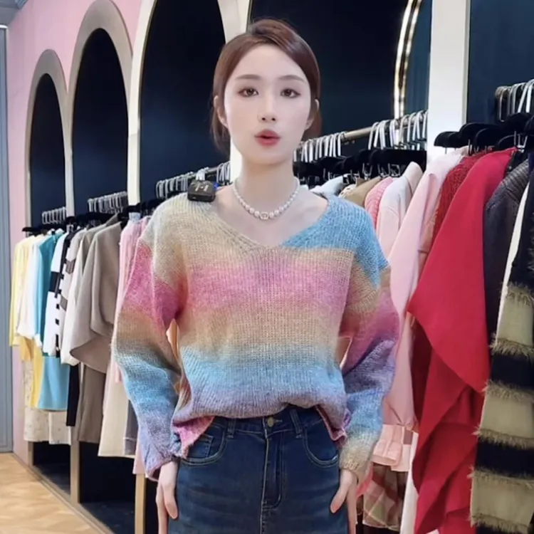 法式慵懒风撞色针织毛衣女装秋季渐变色漂亮别致小衫宽松长袖上衣