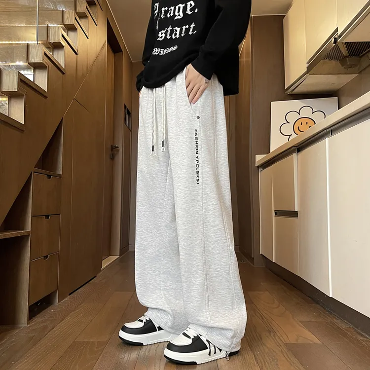 港风宽松卫裤男款帅气阔腿裤秋季新款直筒运动弯刀裤垂感长款卫裤