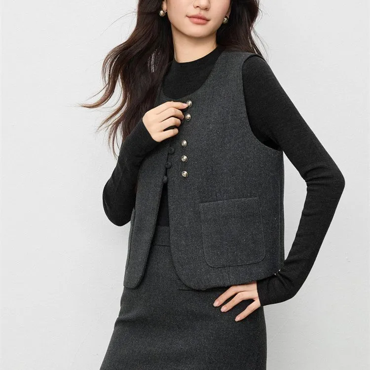 2025秋冬新款高级感马夹上衣坎肩百搭宽松背心无袖开衫马甲外套女