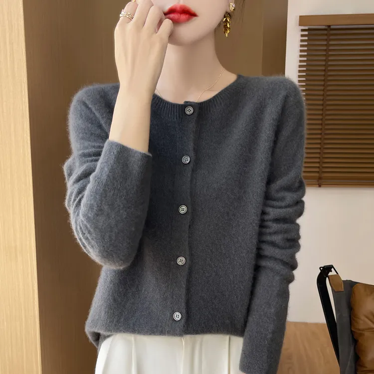 2025圆领纯羊毛开衫女一线成衣长袖针织衫外套百搭宽松大码毛衣