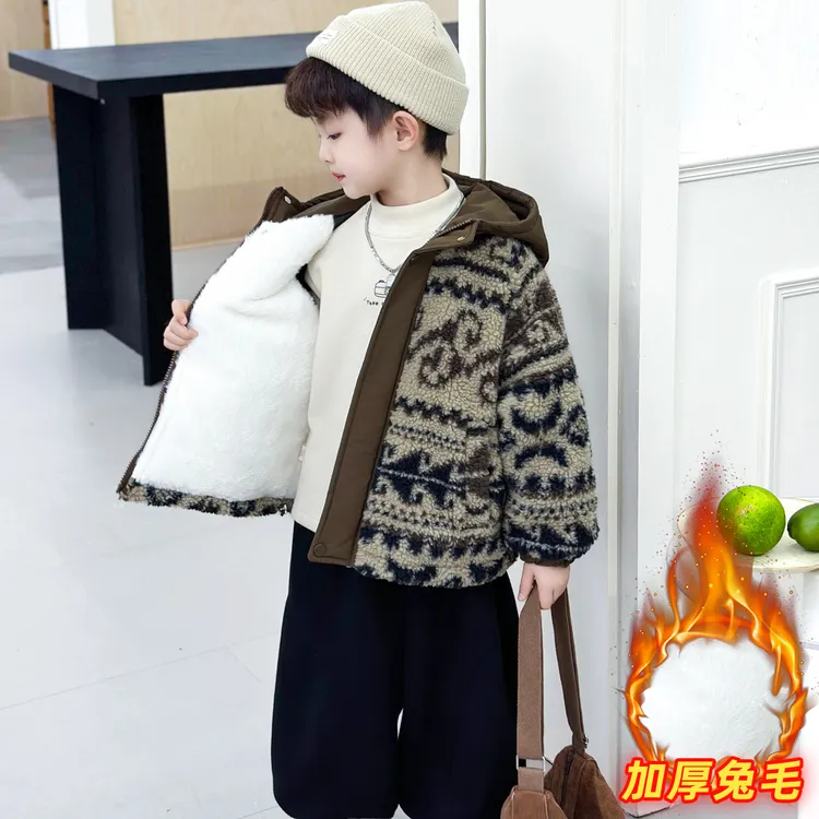 男童加绒外套冬装2025新款儿童加厚毛毛衣痞帅炸街男宝冬季上衣潮