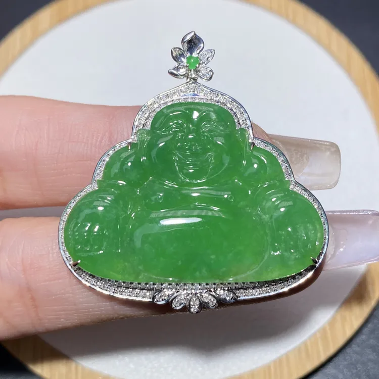 强推18k金镶嵌缅甸翡翠冰阳绿满色大佛公吊坠