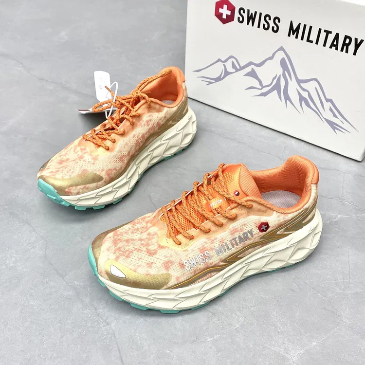 瑞士轻量秋季防滑耐磨情侣训练跑步鞋缓震运动鞋8833 D20250919FA
