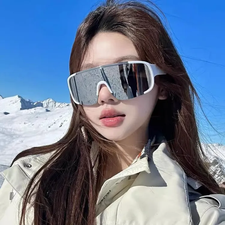 德国登山护目镜雪山抗UV男女款户外运动防风沙骑行太阳眼镜爬山太