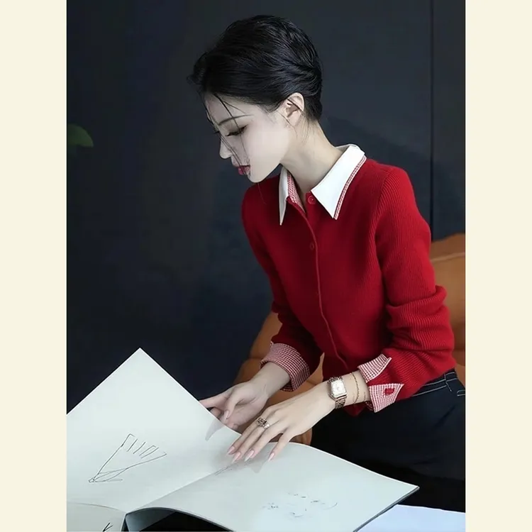 冬季高级感超好看别致独特毛衣小众不撞款软糯慵懒风红色针织衫女